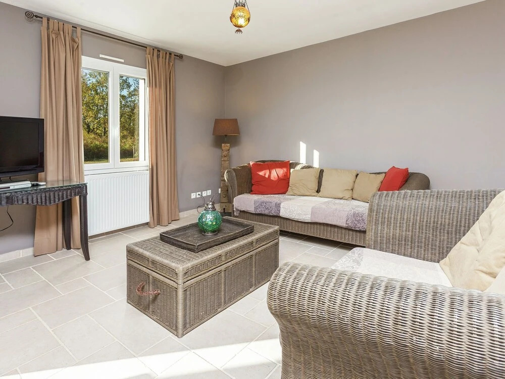 Villa in Cazals with Pool & Lake Nearby