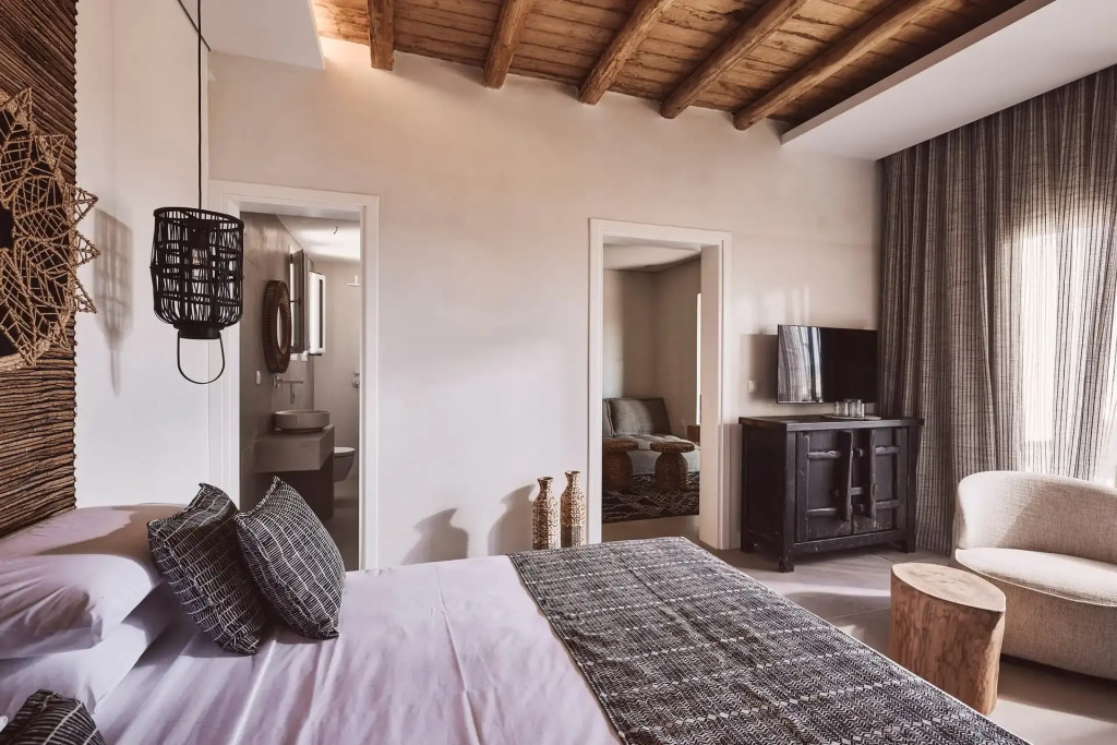 Serenity Suite Milos
