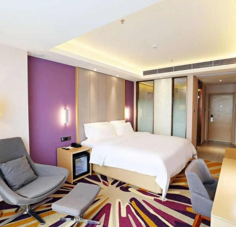 Lavande Hotels Guangzhou Baiyun Avenue North Metro Station
