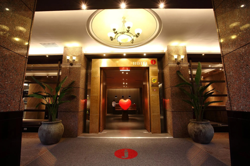 Hotel j-Metropolis