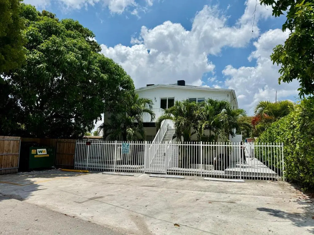 Renzzi Villas