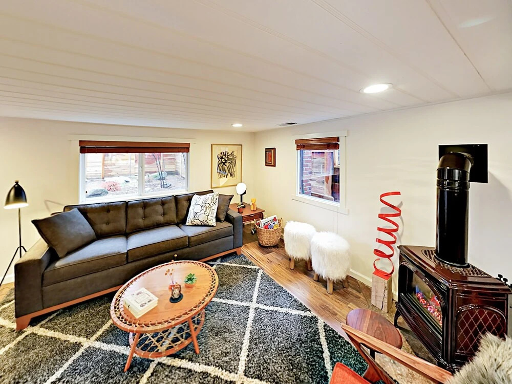 Hillcrest - 3 Br Cabin