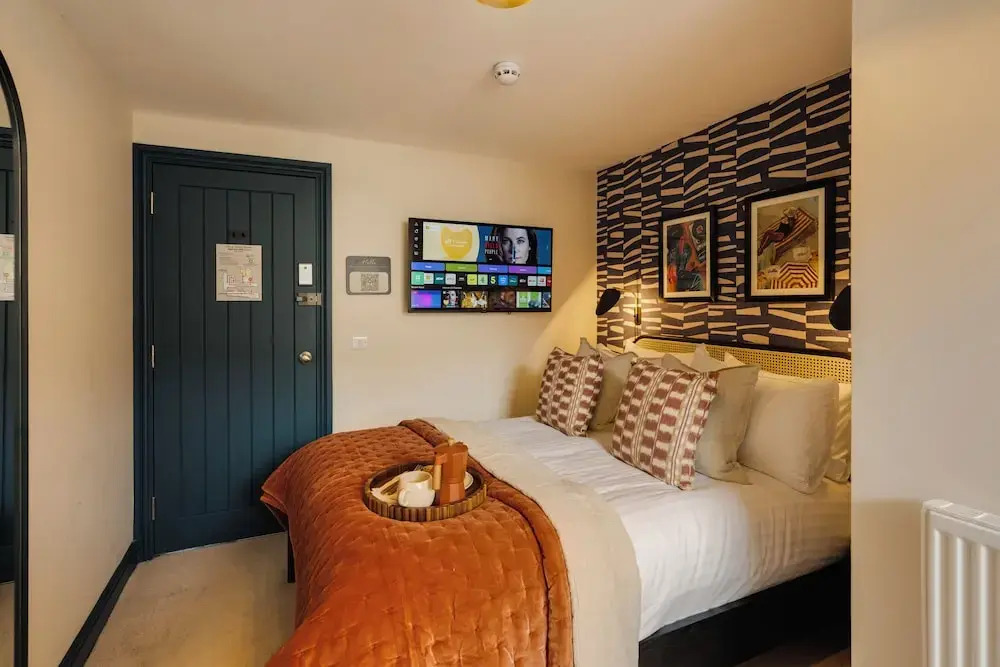 Hotwells I Your Apartment