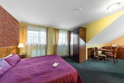 Rowing Hotel