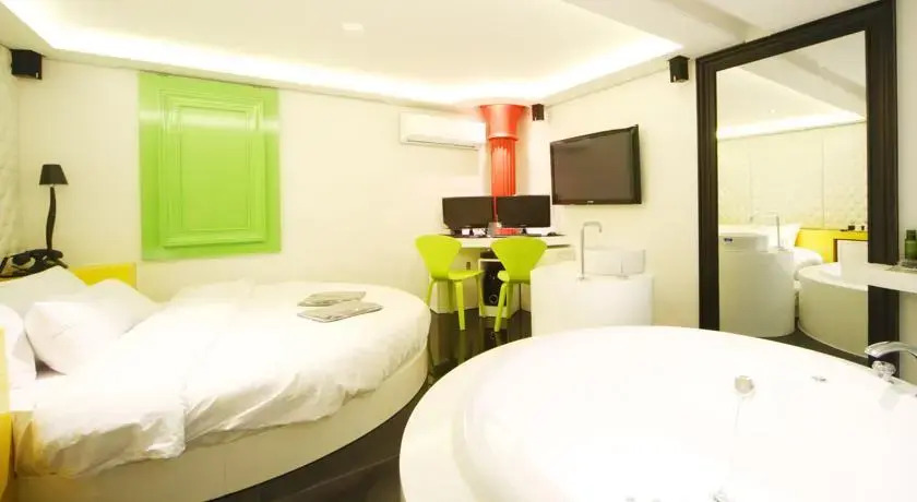 Echae Hotel 3 Sinchon