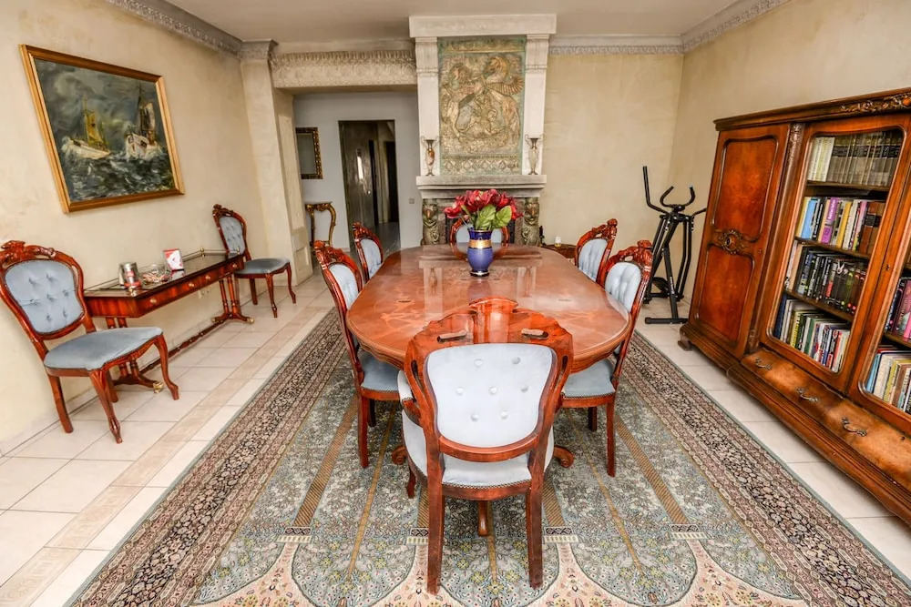 Columba Livia Guesthouse