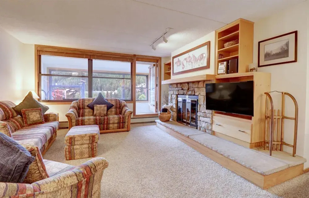 VS551 Village Square 1 Br 1 Ba