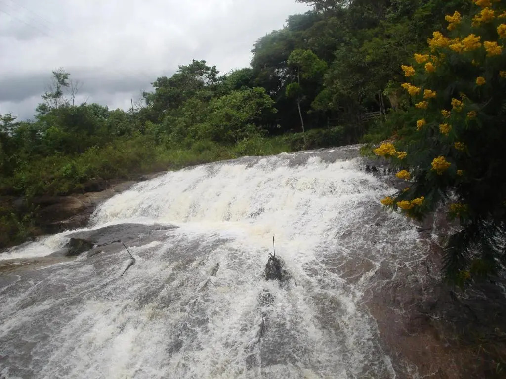 SUITE - CIDADE das CACHOEIRAS