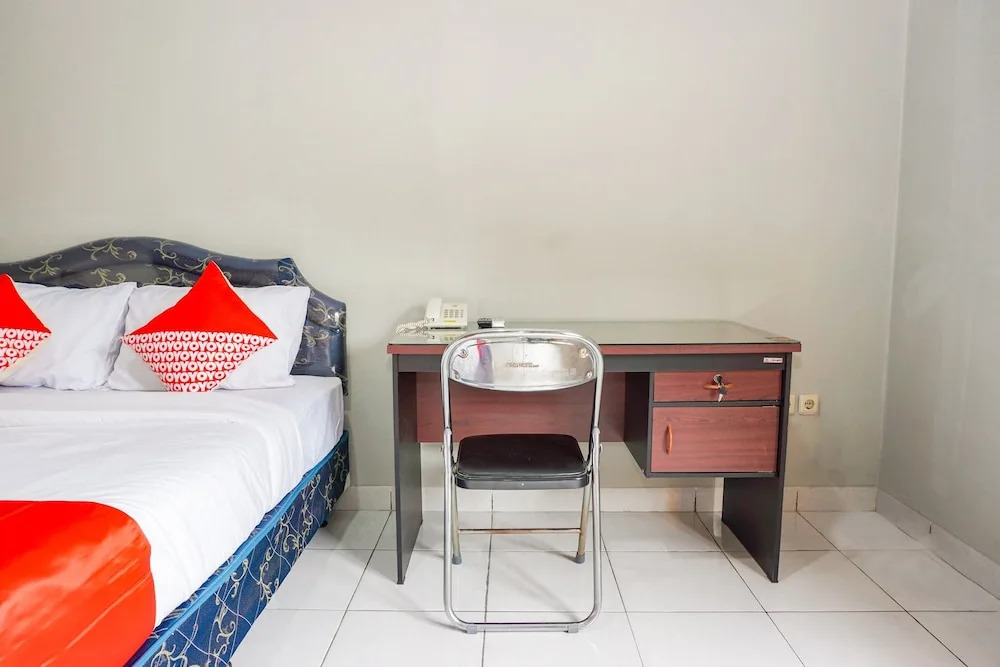Oyo 2778 Alvin Residence