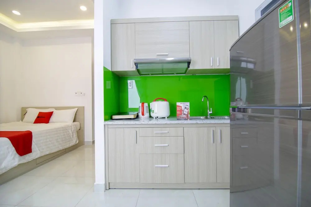 Reddoorz Near Quan Khu 7 Stadium