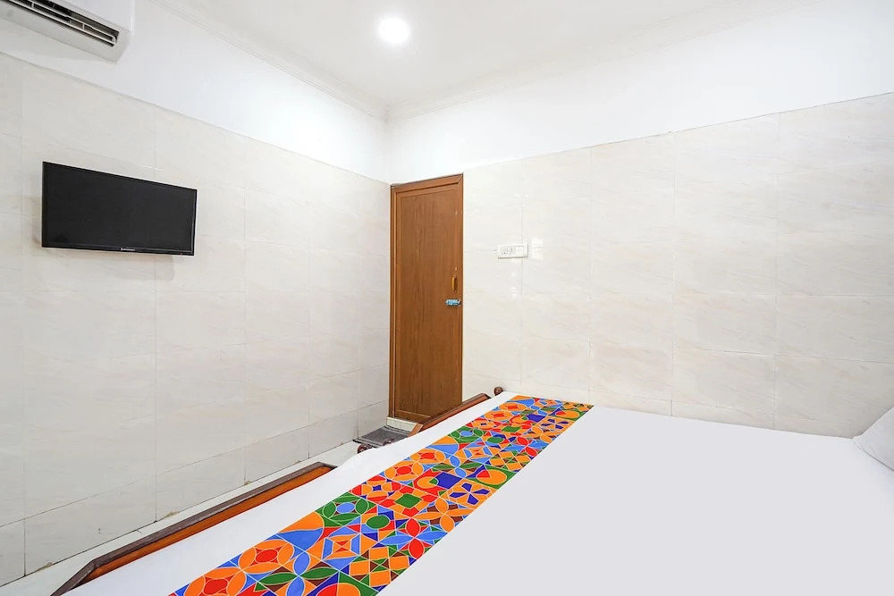 Fabhotel Prince Residency