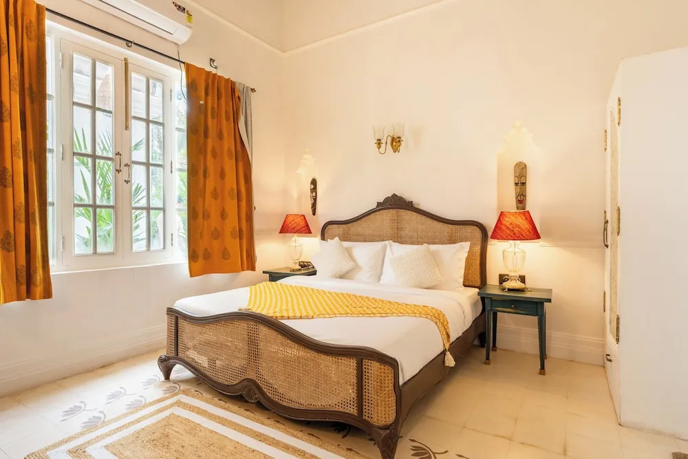 ELIVAAS Maison 10 Luxe 4 BHK Villa