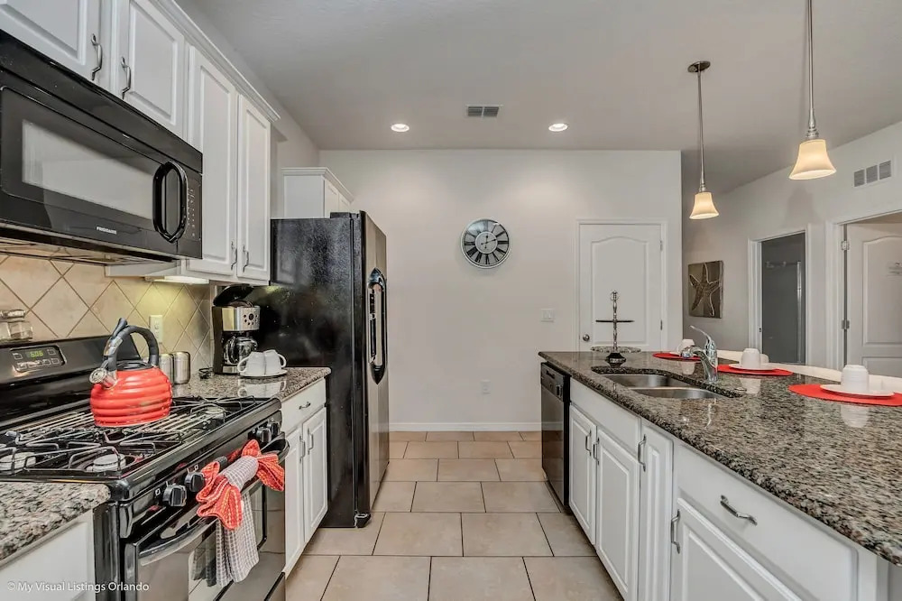 Airy Home and Private View - 5bd/5ba Townhome With CDC Cleaning Standards #5st743