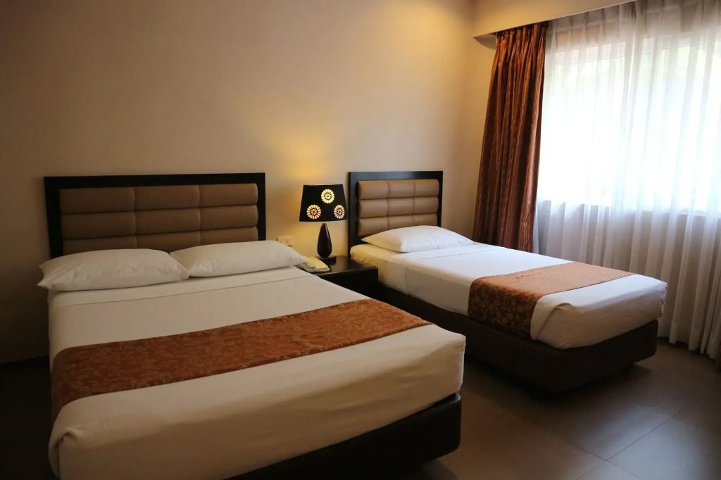N Hotel