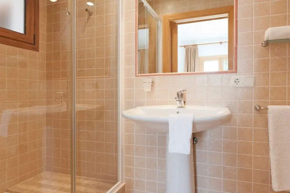 Villa in Sa Pobla With Private Pool & Beaches