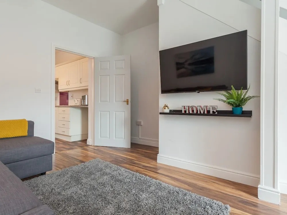Belfast Budget Donegall Road 223