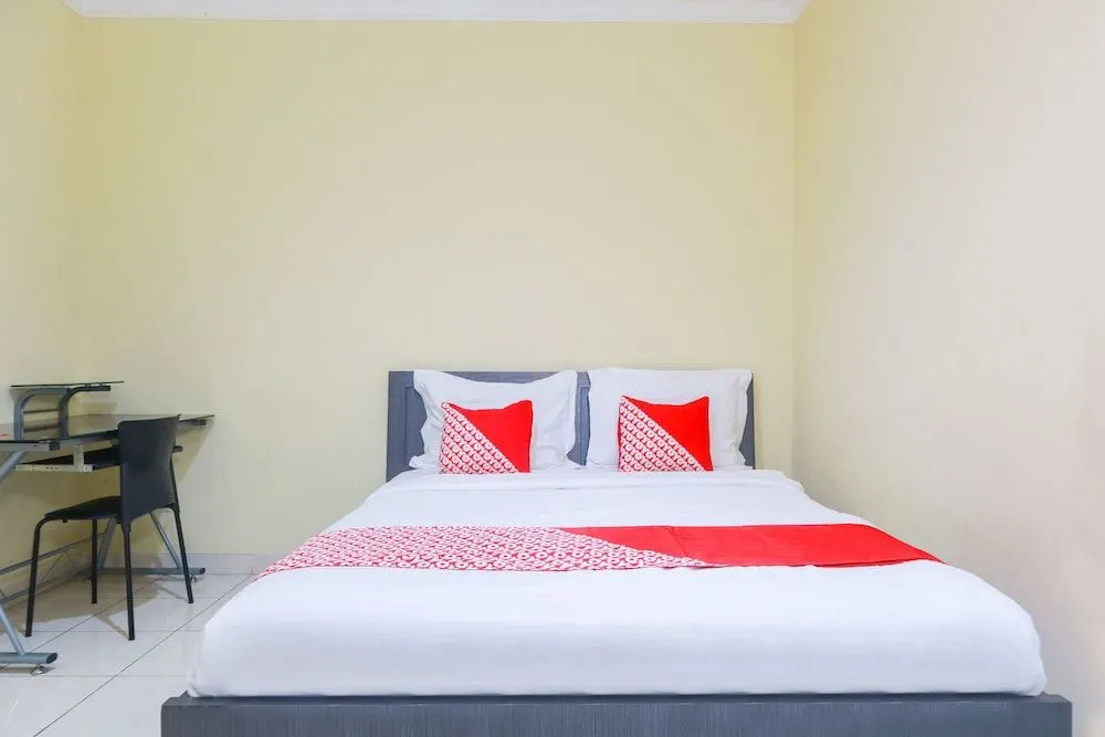 OYO 2196 Ss Homes