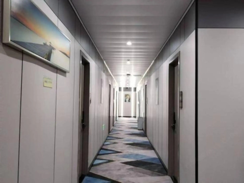 Luxi Hotel