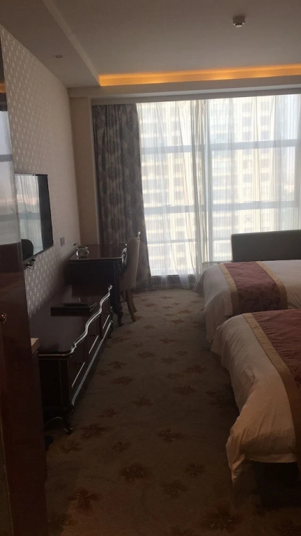 Luoyang Zhenghe Hotel