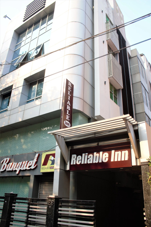 OYO 1015 Hotel Reliable Inn