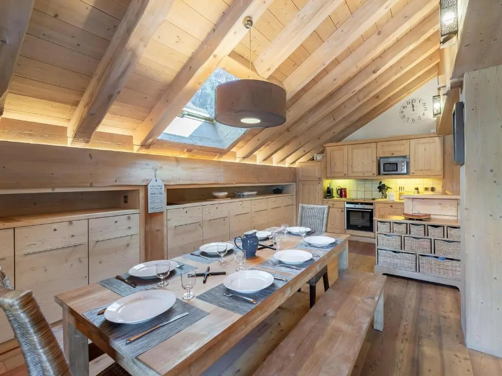 Appartement Les Allues-Méribel, 6 pièces, 10 personnes - FR-1-565-53