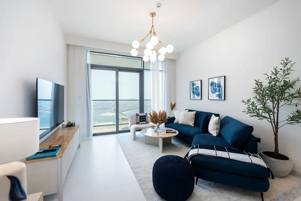 Serene 1BR w Private Palm View Balcony