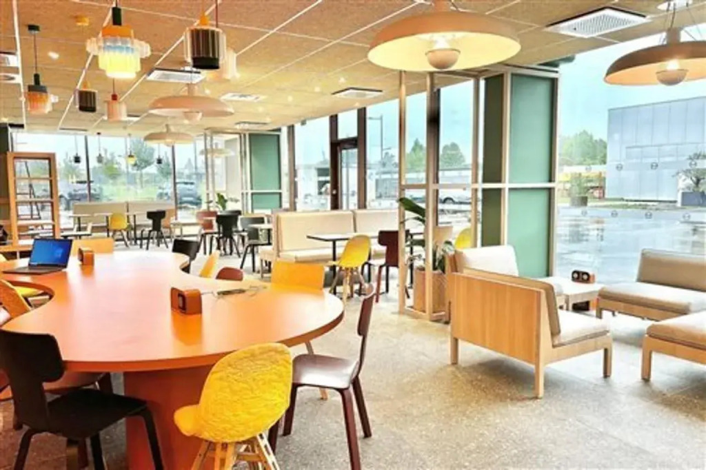 B&B HOTEL Marne-la-Vallée Val dEurope
