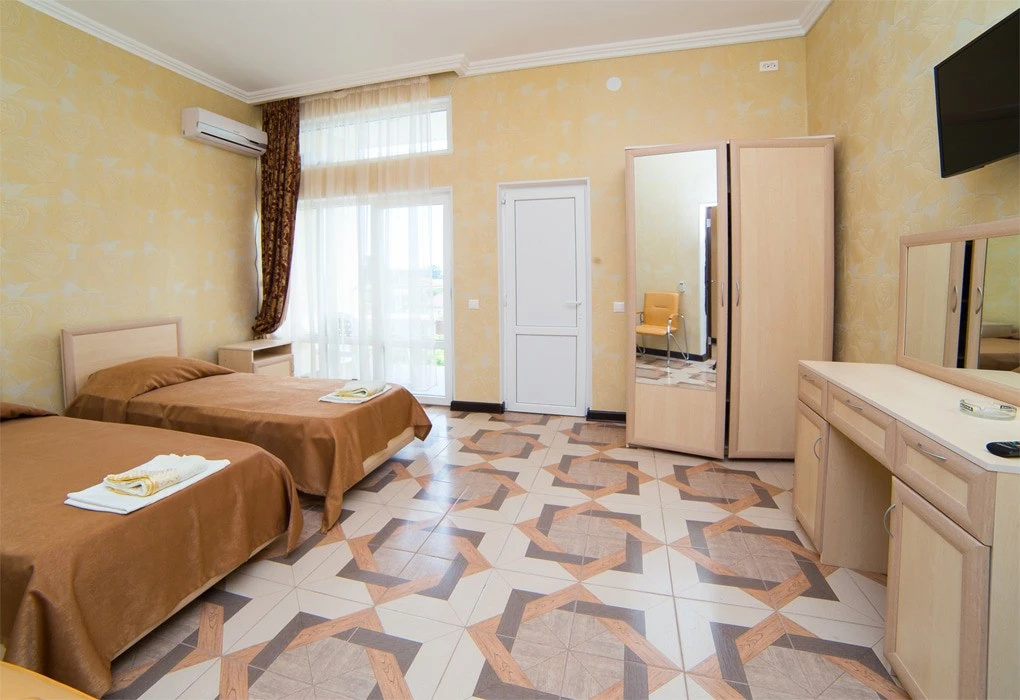 Kristall Guesthouse