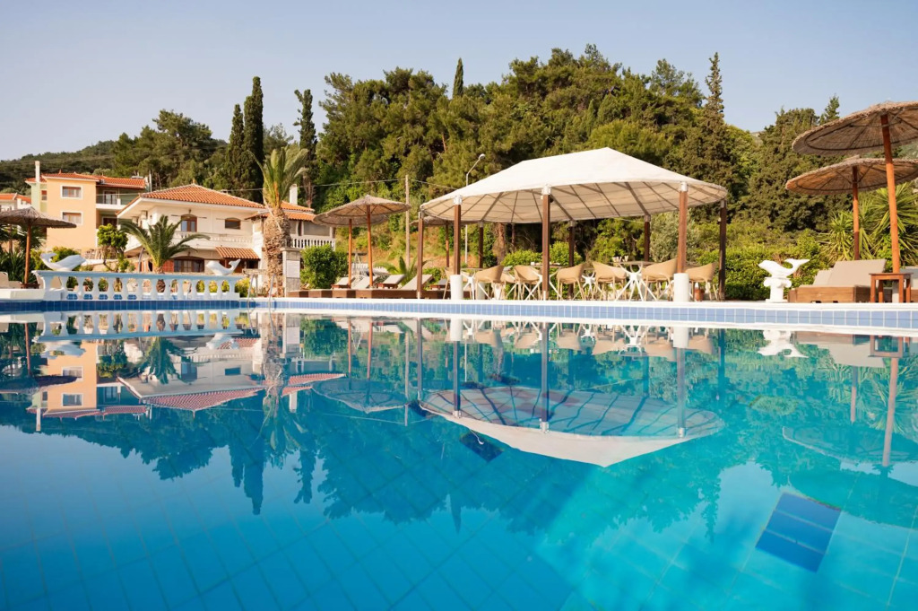 Kokkari Beach Hotel