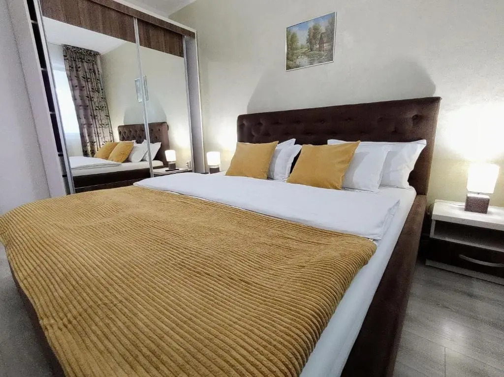 Simona Apartament Palas Mall 1