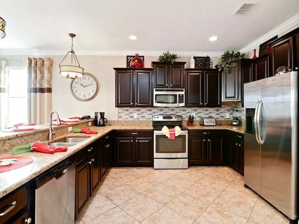 1415 Moon Valley Drive