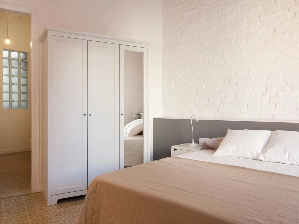 Modernist Flat - Sagrada Familia