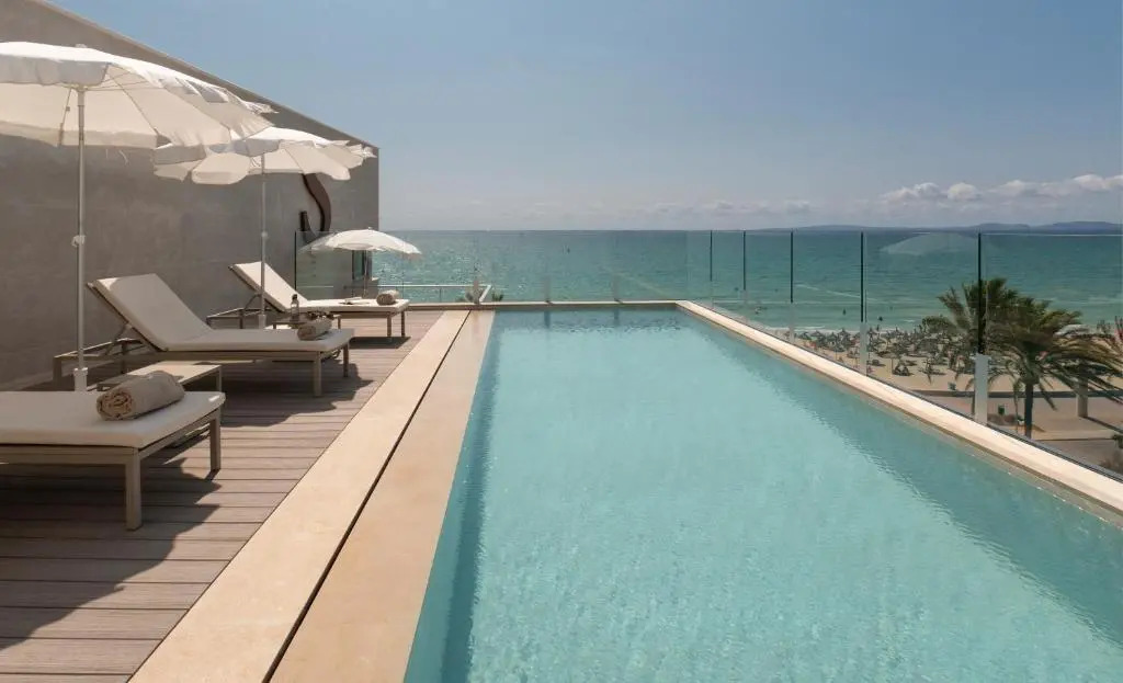 Pure Salt Residences