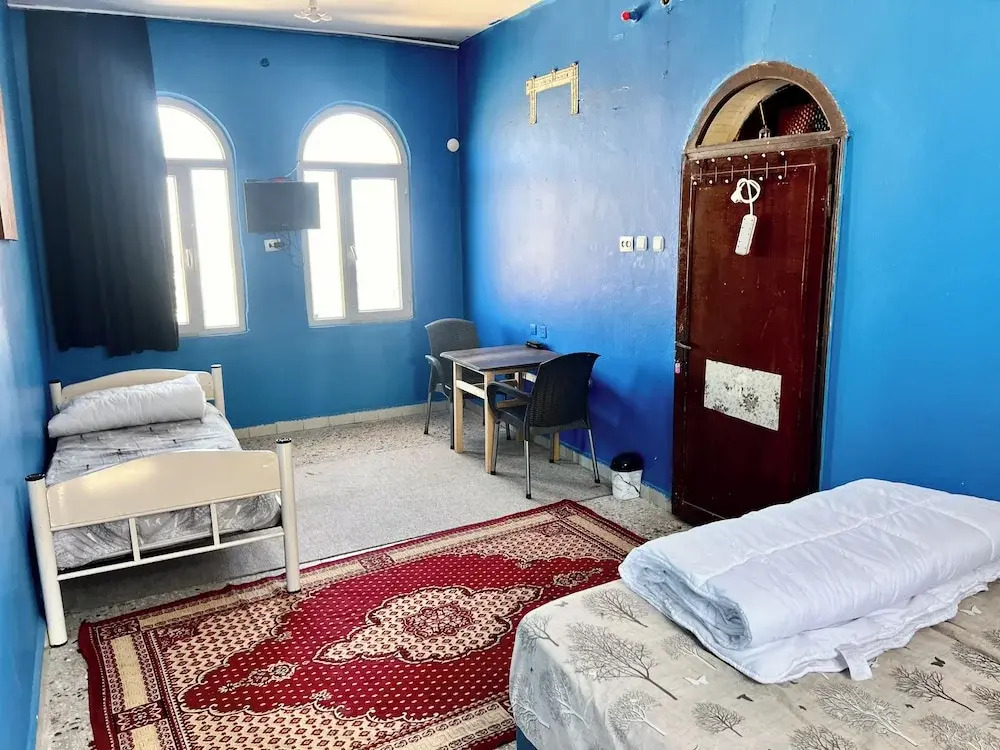 Rova Hostel
