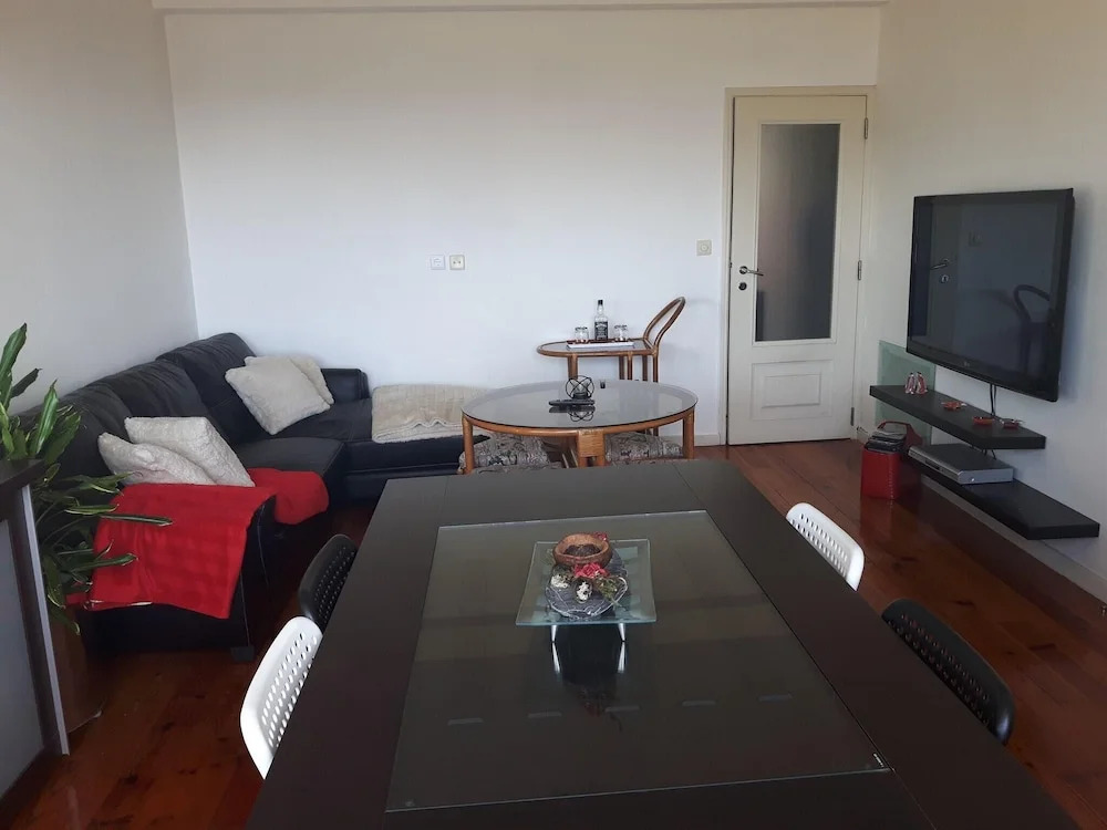Apartment with 3 Bedrooms in Espinho, with Wonderful Sea View - 900 M From the Beach