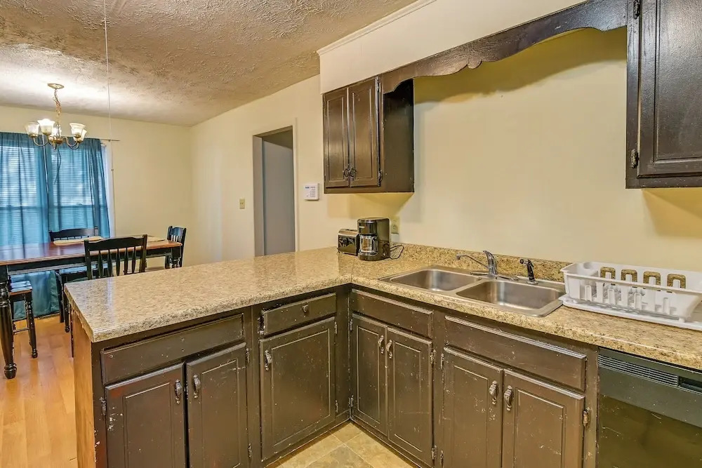 Fayetteville Vacation Rental w/ Yard!