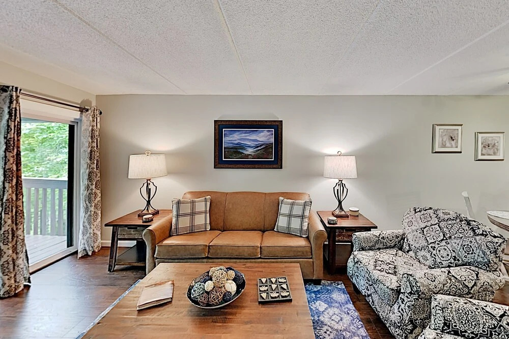 Renovated In Coveted Community W/ 3 Pools 2 Bedroom Condo