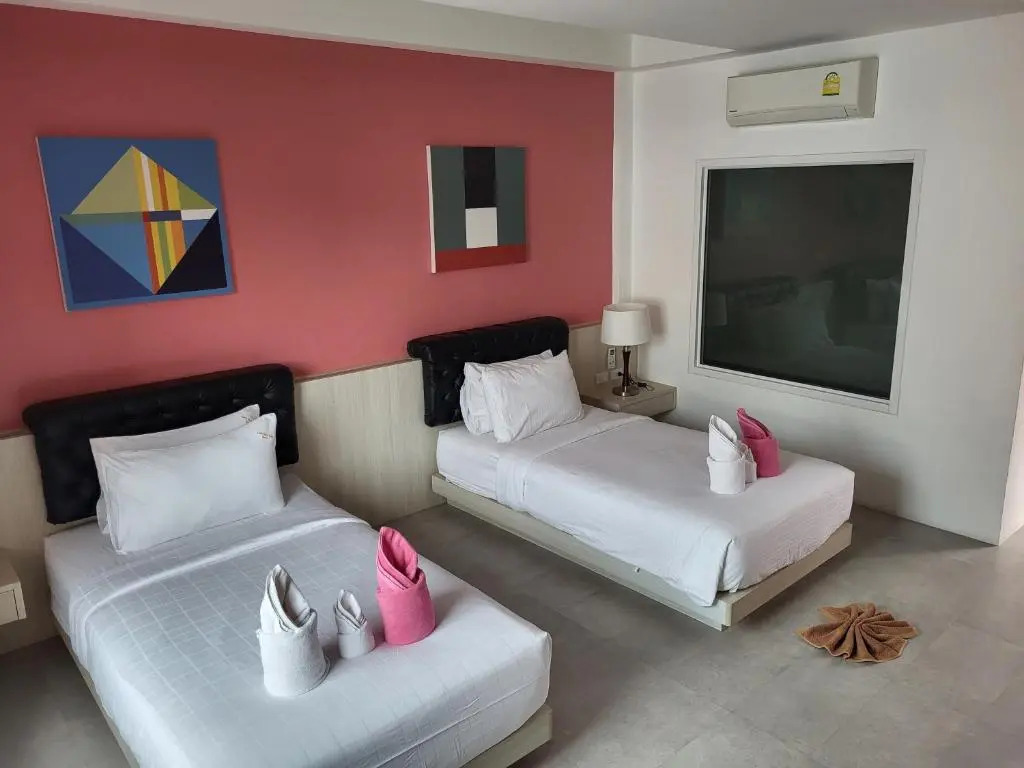 Pinky Hotel by Kanchana