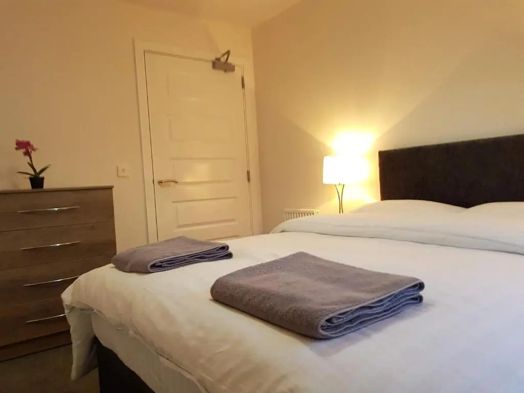 9 Royal View Apartment