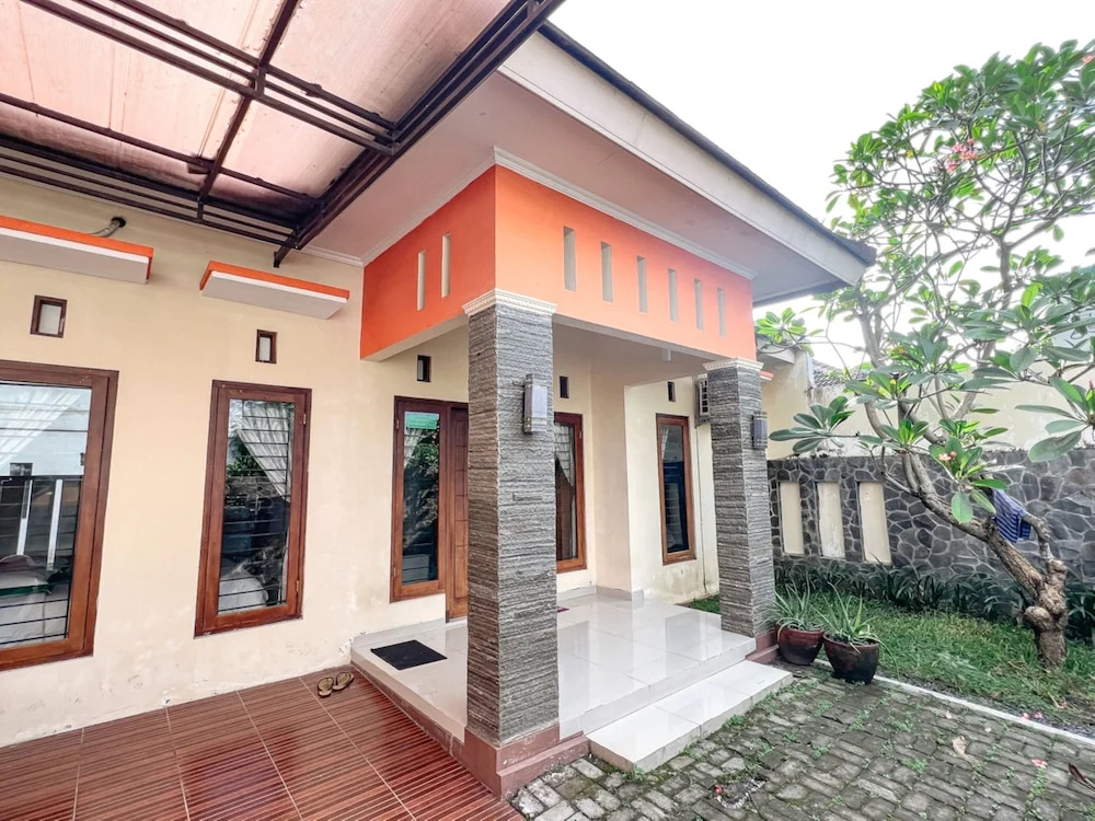 Homestay Syariah Sawitsari Dekat Pakuwon Mall dan UGM by Simply Homy