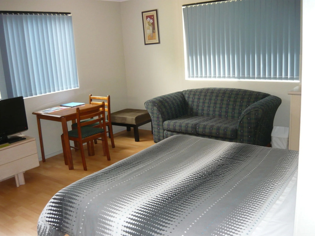 Albany Apartments