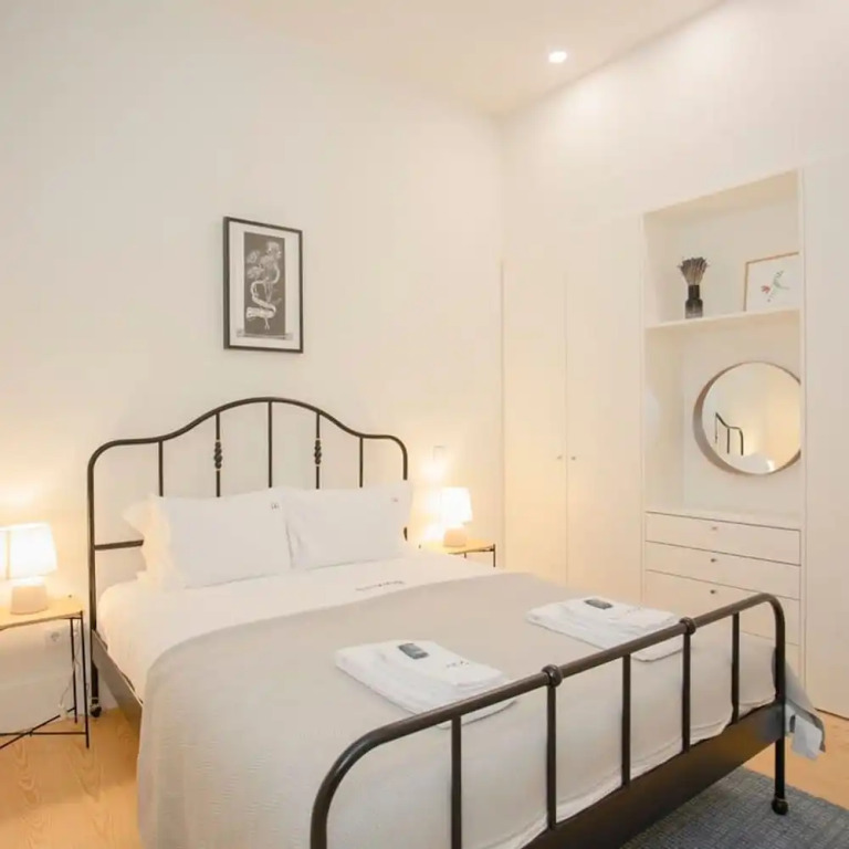 Liiiving in Porto - Haven Pool Apartment