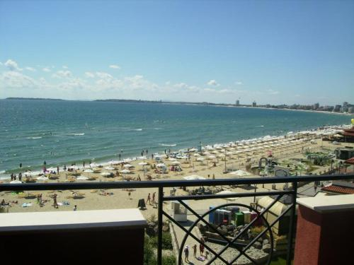 Carina Beach