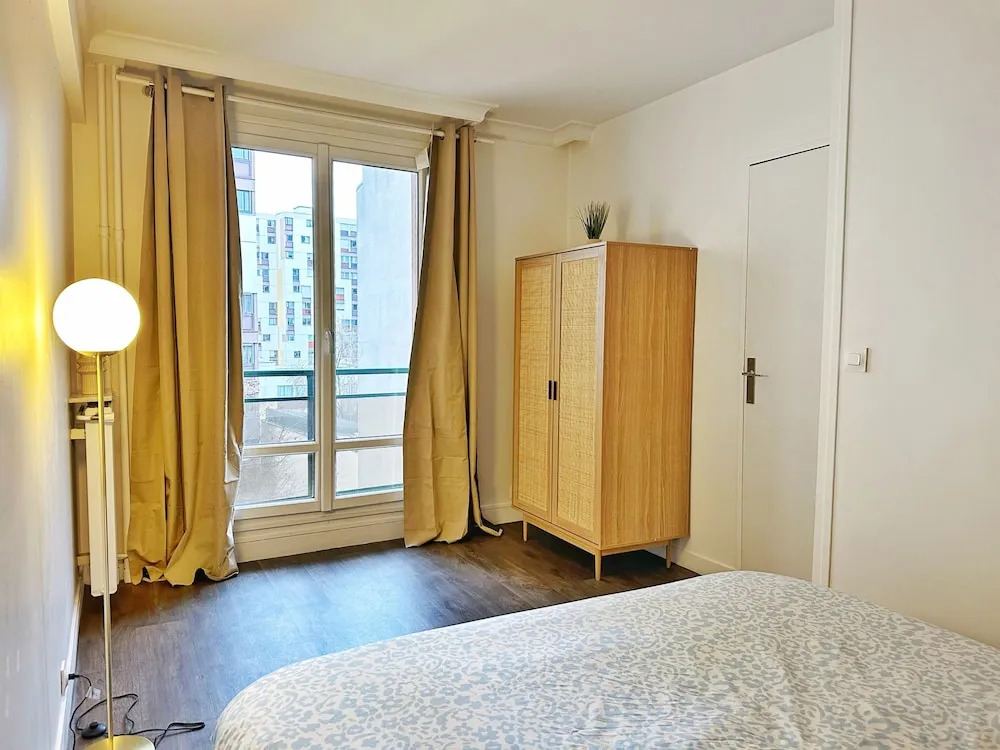 Bright and ideal apartment Céline 20