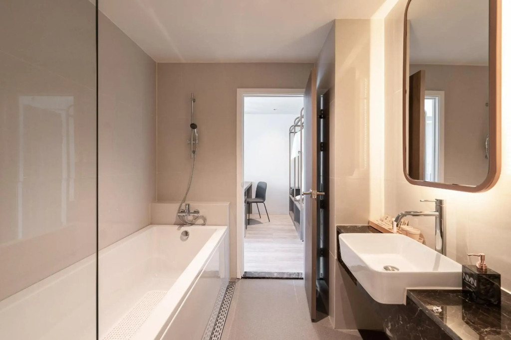 Nimano Suites