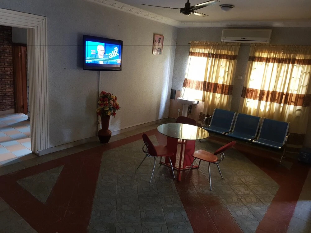 Dlor Suites Hotel