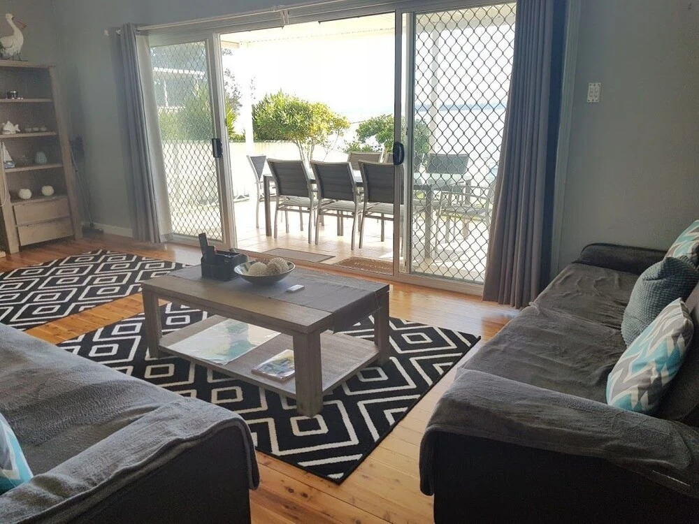 Lake Escape - Lake Macquarie