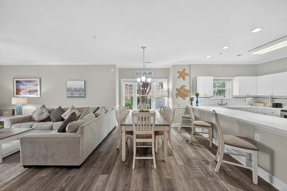 Magnolia North 4819-105