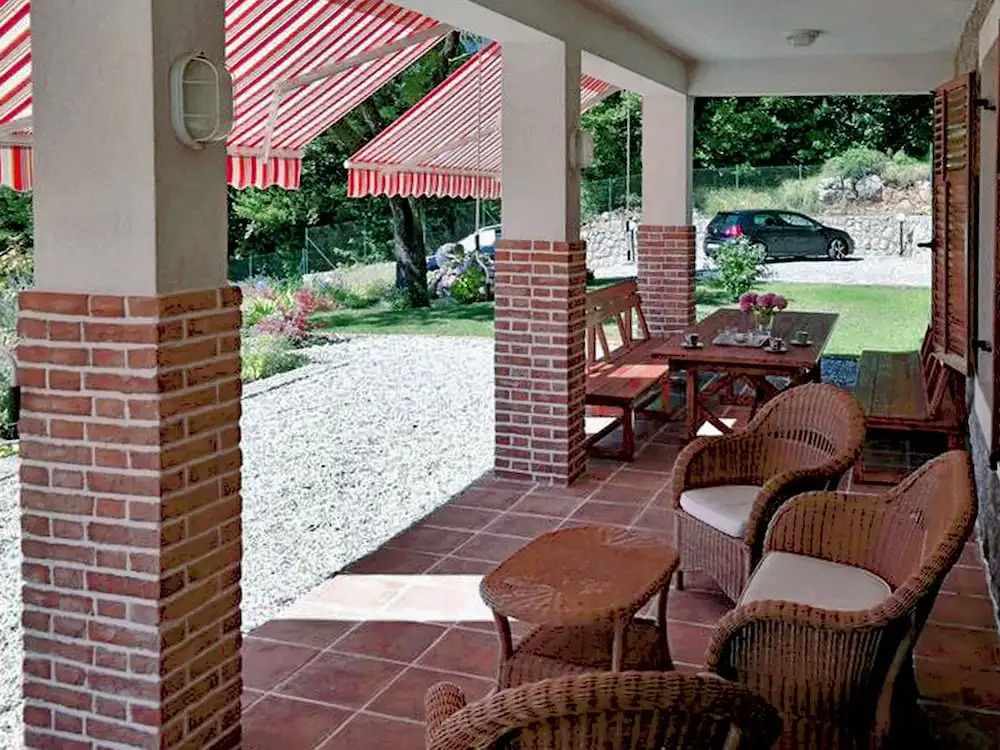 House Harmonia