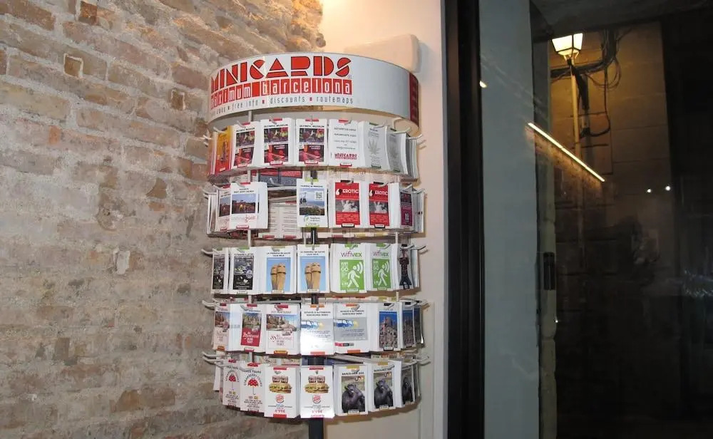 YOUTH HOSTEL - Central and Basic Drassanes